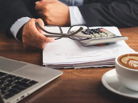 Advanced Applications of Financial Ratio Calculators in Investment Analysis